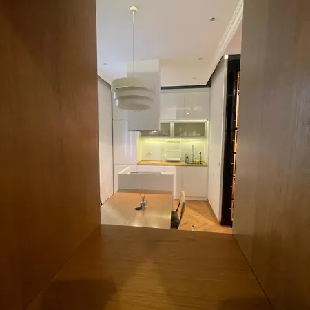 The Crown Luxury